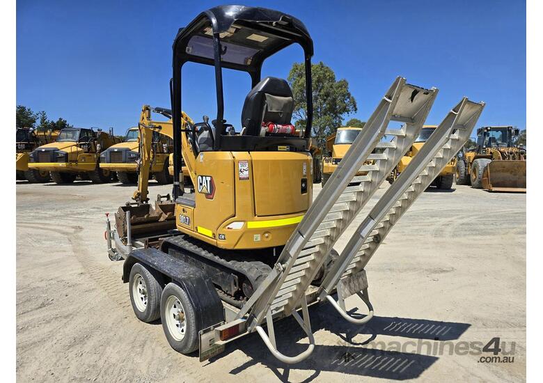 2020 Caterpillar 301.7D Cr