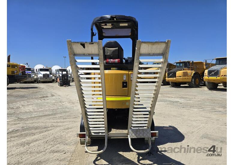 2020 Caterpillar 301.7D Cr