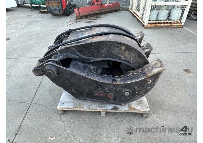 caption Impact Attachments Hydraulic Five Finger Grab Attachment