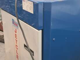 Welding Fume Extraction. Coral Jetclean DF2 2.2kw. 2 Fume Arms - picture0' - Click to enlarge
