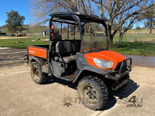 caption Kubota RTV X900