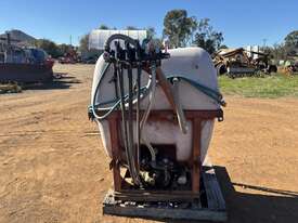 600L Silvan Boom Spray Tank - picture0' - Click to enlarge