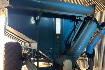 Finch 25 Tonne Haul Out / Chaser Bin Harvester/Header