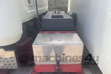 2011 Mack Trident 6x4 Auto Tipper