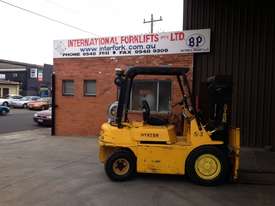 HYSTER H50H   2.5 TONNE CAPACITY  LPGAS POWERED - Hire - picture0' - Click to enlarge