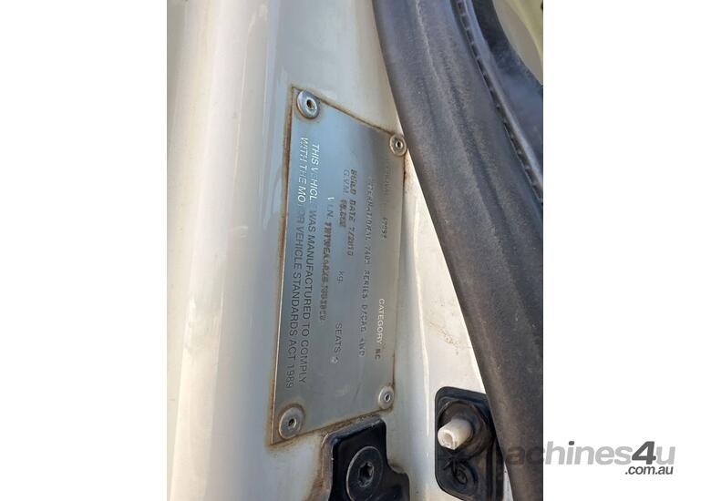 2010 International 7400 Workstar Crane Truck (Table Top)