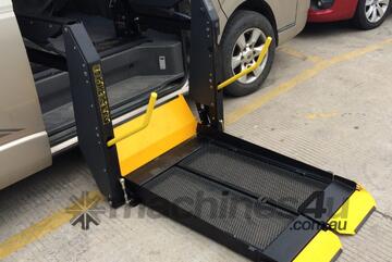 Wheelchair Lift with Split Web Platform
