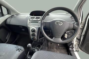 Toyota 2010   Yaris YR Petrol