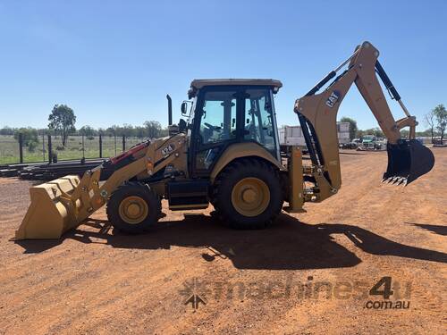 2022 Caterpillar 424 Backhoe