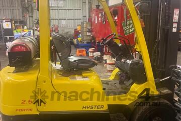   Hyster H2.50TX 2.5T LPG Forklift