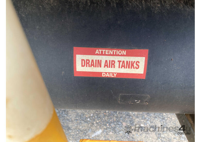 2006 Hino FM1J Water Cart