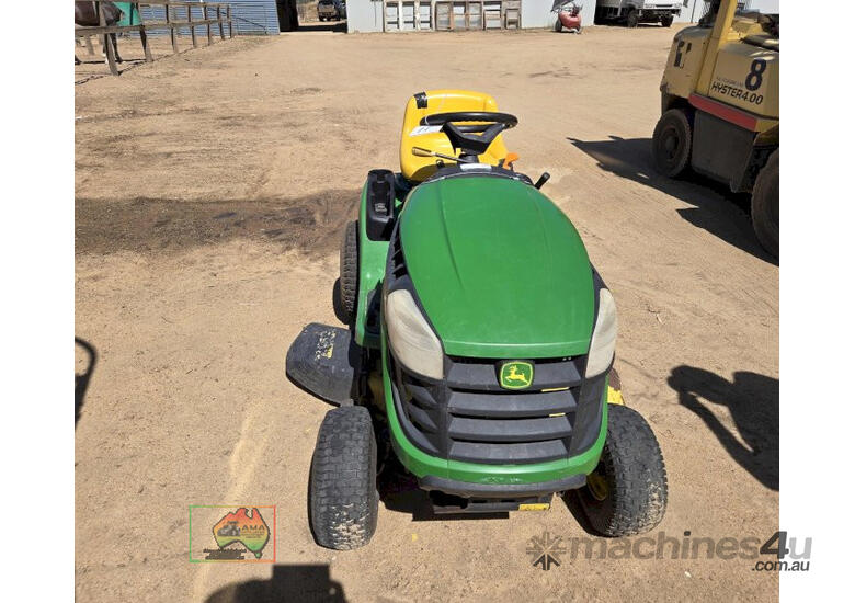 (10322) John Deere S100 Ride-on Mower (Euroa, VIC)