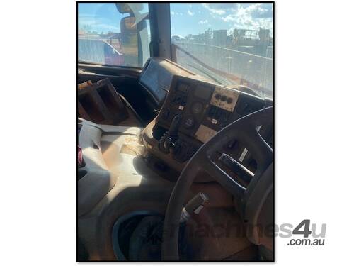 2002 Scania 114 Hook Lift