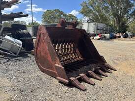 1400mm Excavator Skeleton Bucket - picture1' - Click to enlarge
