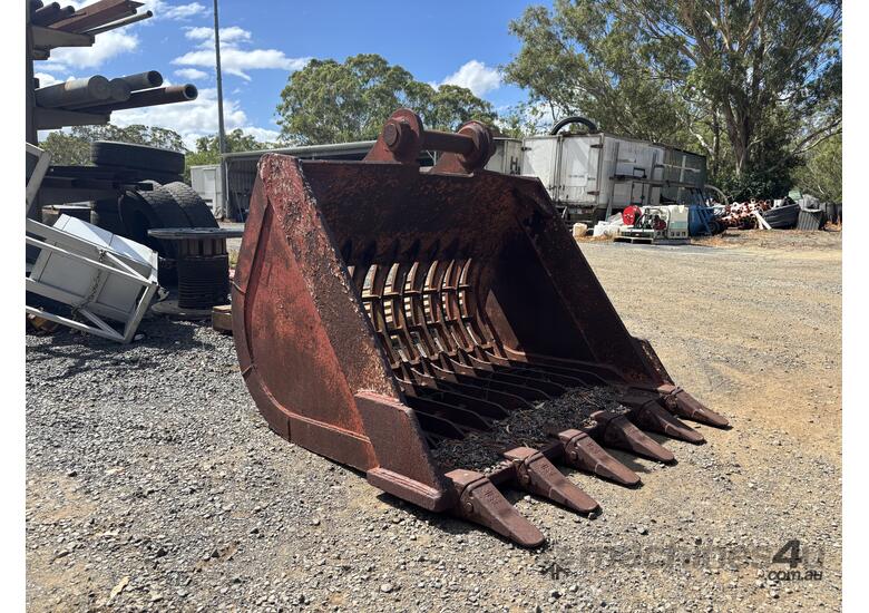 1400mm Excavator Skeleton Bucket