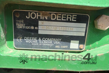 John Deere   6220 Tractor