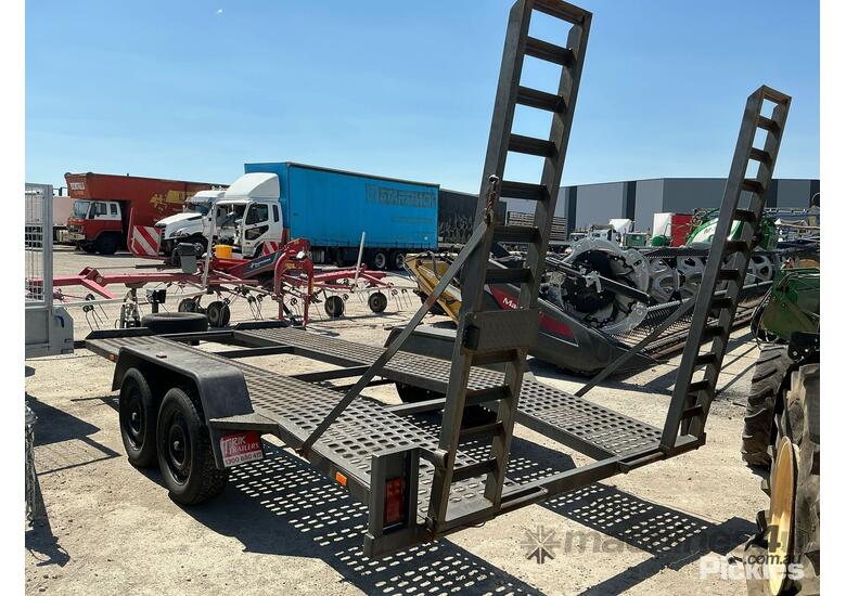 2014 Trik Trailers Tandem Axle Winch Trailer