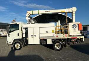 Isuzu 2014   FRR500 EWP