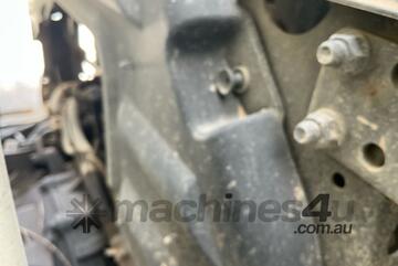 Hino 2010   FD 500 Crane Truck