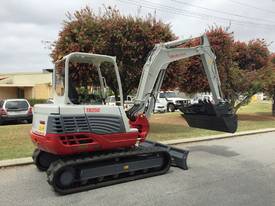 NEW TAKEUCHI TB250 5T CONVENTIONAL - picture2' - Click to enlarge