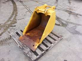 550MM SAND BLADE BUCKET WITH TEETH SUIT 7-10T - picture0' - Click to enlarge