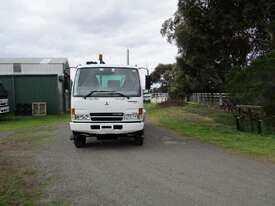 2004 Mitsubishi FM8 Watercart - picture0' - Click to enlarge