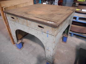 SURFACE TABLES,  BED PLATES, WELDING TABLE, WORK BENCH  - picture0' - Click to enlarge