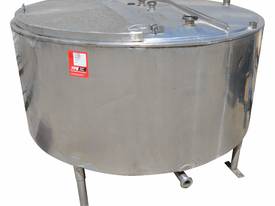 Storage Tank (s/s) - picture0' - Click to enlarge