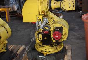 Industrial FANUC COMPLETE Robot System R-J3iB