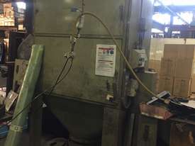 Dee Vokes Metal Dust extraction unit - picture0' - Click to enlarge