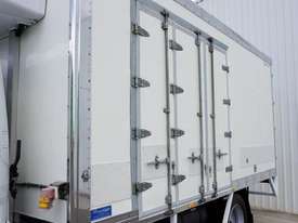 2007 Fuso Fighter FK600 - 8 Pallet Freezer - picture0' - Click to enlarge