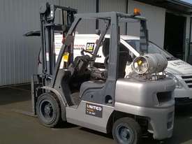 Nissan 3 Tonne Used LPG Forklift with Side Shift Attachment - picture1' - Click to enlarge