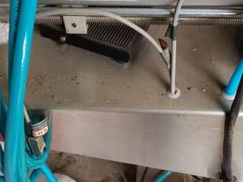 Pneumatic Filler Horizontal 50 to 500 ml Capacity - picture0' - Click to enlarge