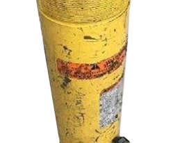 Enerpac 20 Ton Hydraulic Hollow Ram Cylinder RCH206 - picture1' - Click to enlarge