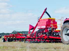 Duncan Renovator AS6100 Seed Drill - picture1' - Click to enlarge