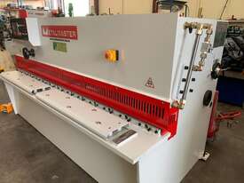 Metalmaster 2500mm x 4mm Hydraulic Guillotine - picture0' - Click to enlarge