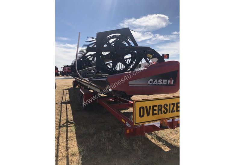 caption Case IH 9120 Header(Combine) Harvester/Header