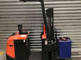 BT OSE120CB Stock Picker Forklift - picture0' - Click to enlarge