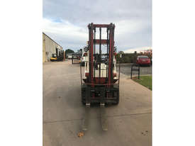 Nissan PH02A25U LPG Forklift - picture1' - Click to enlarge