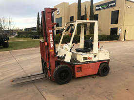 Nissan PH02A25U LPG Forklift - picture2' - Click to enlarge