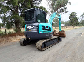 Kobelco SK55 Tracked-Excav Excavator - picture1' - Click to enlarge