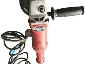 Milwaukee 125mm Angle Grinder 1520 Watt 240 Volt Electric AG16-125XC - picture0' - Click to enlarge