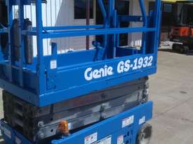 Genie GS1932 Scissor Lift  - picture1' - Click to enlarge