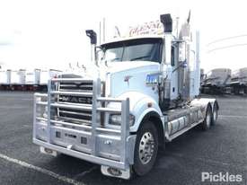 2011 Mack CMHT Trident - picture2' - Click to enlarge