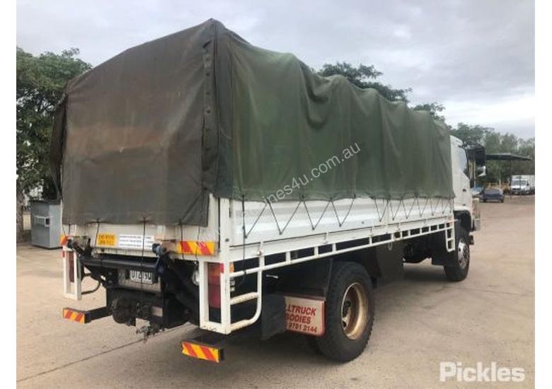 caption 2012 Hino 500 1322 GT8J
