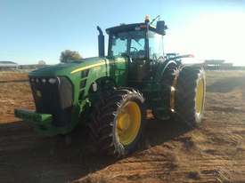 John Deere 8330 - picture0' - Click to enlarge