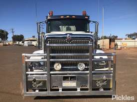 2010 International Eagle 9900i - picture1' - Click to enlarge