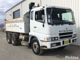 2002 Mitsubishi FV500 - picture0' - Click to enlarge