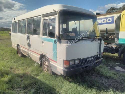 Toyota Coaster BUS