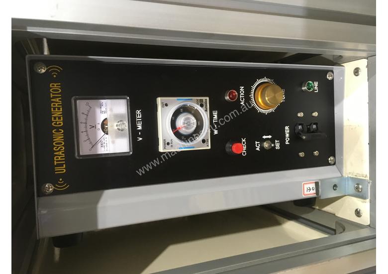 Used Sonibond Sonibond VB13 Vertical blind welding machine Fabric